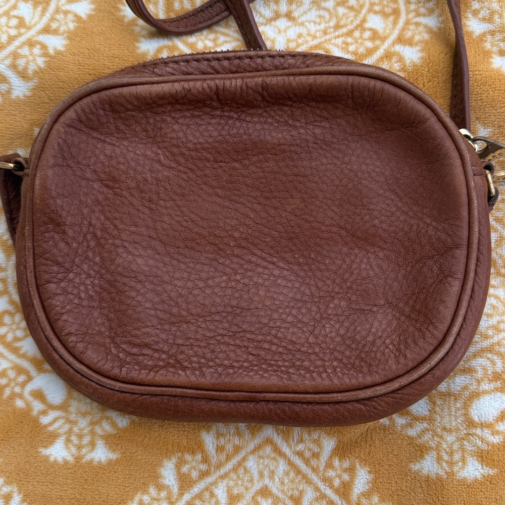 Marc by Marc Jacob’s 🤎🤎🤎 Small Crossbody - Picture 3 of 4